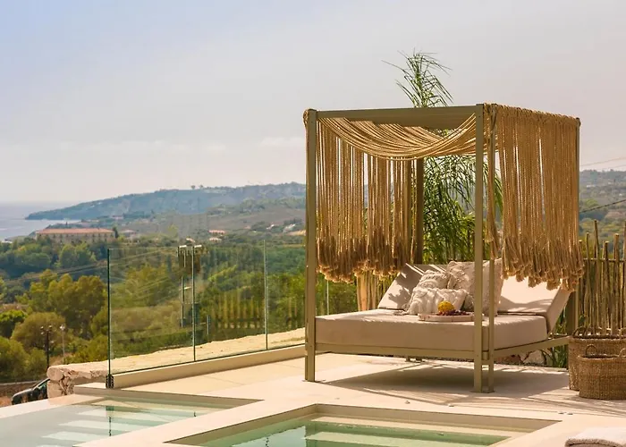 Petra Tranquila * Afrato